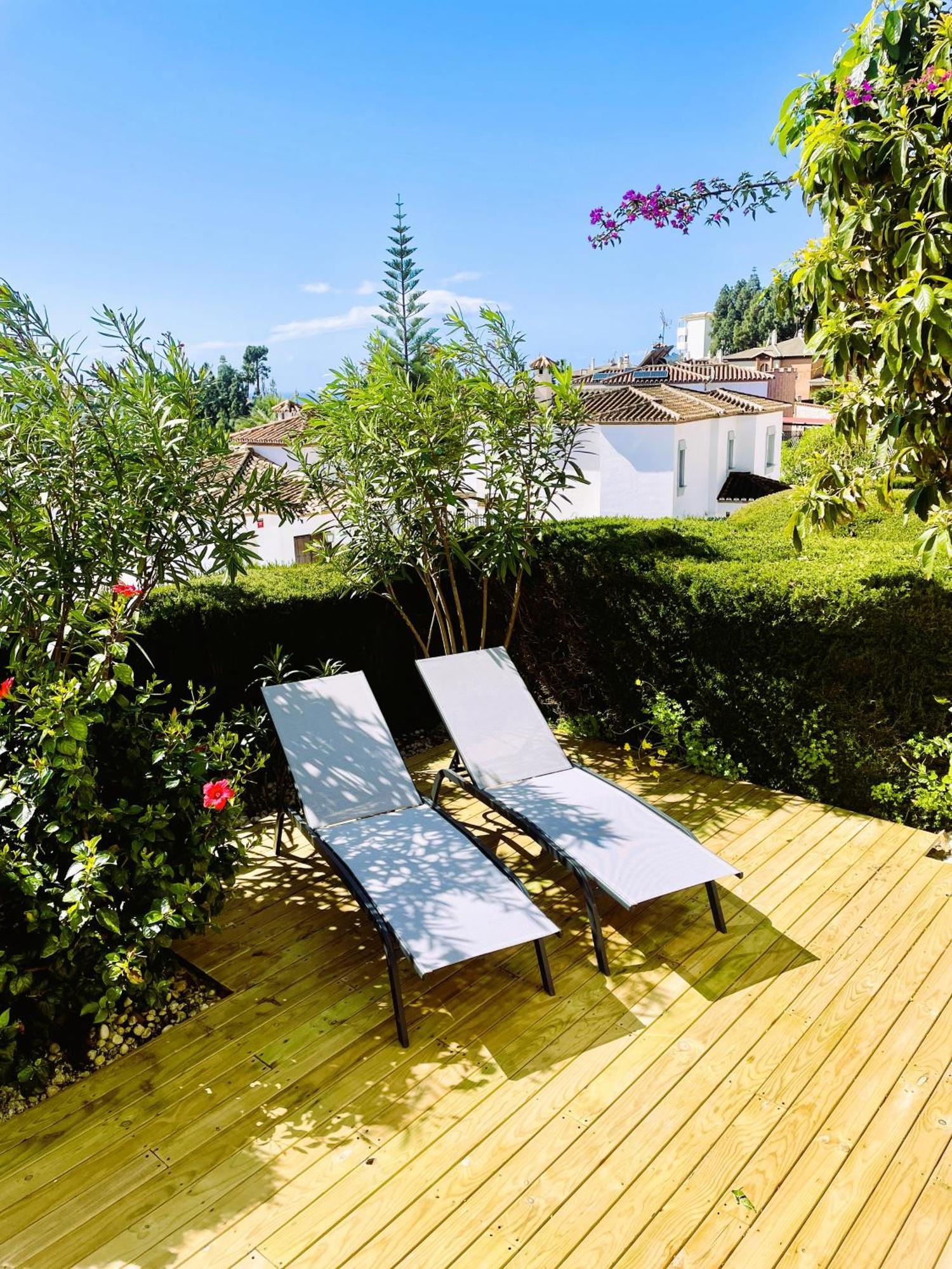 Modern Garden Apartment With A Fantastic Sea View And A Private Garden Sitio de Calahonda Buitenkant foto